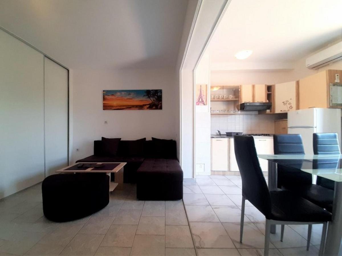 Apartments Nada Крк Экстерьер фото