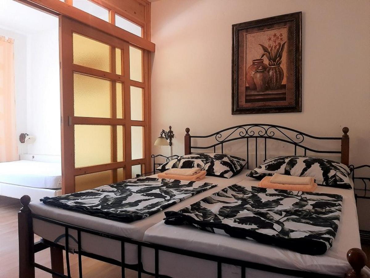 Apartments Nada Крк Экстерьер фото