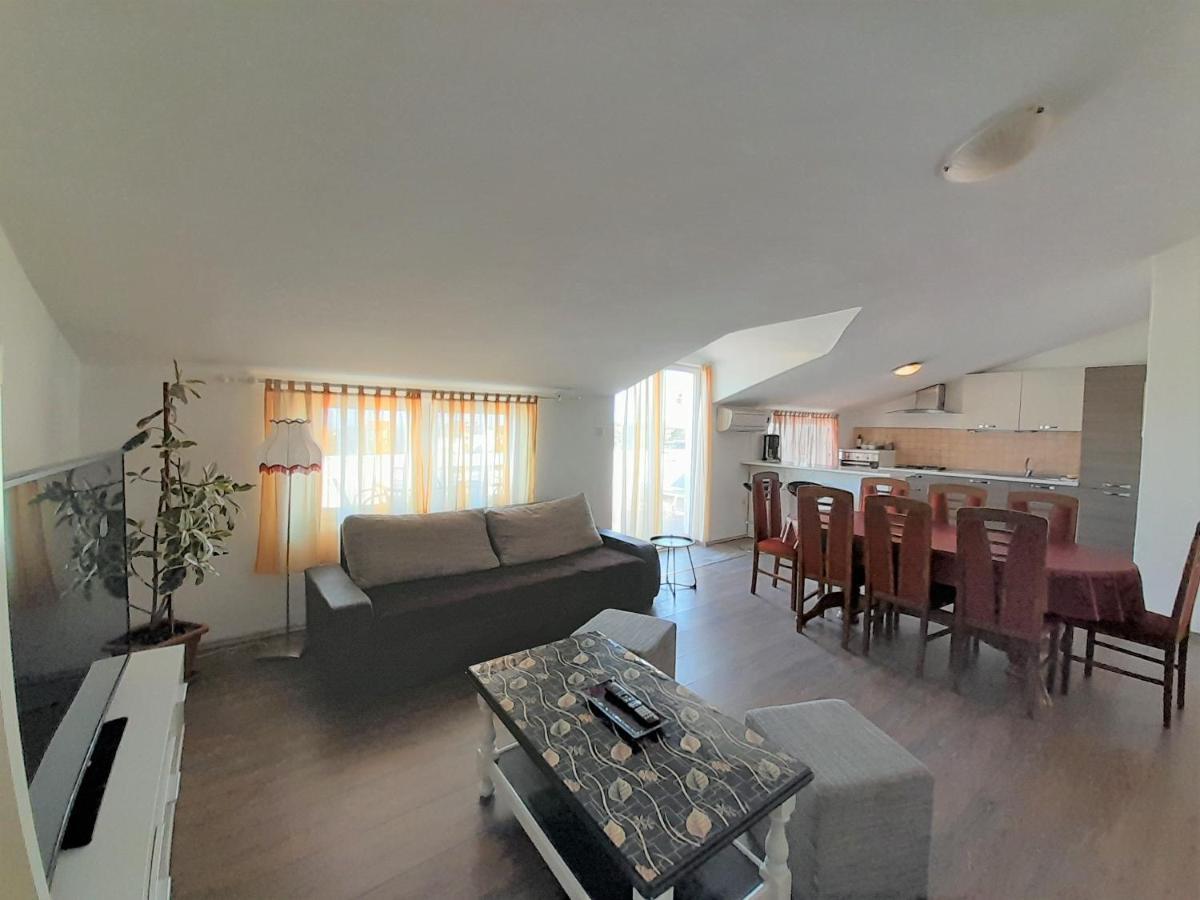 Apartments Nada Крк Экстерьер фото